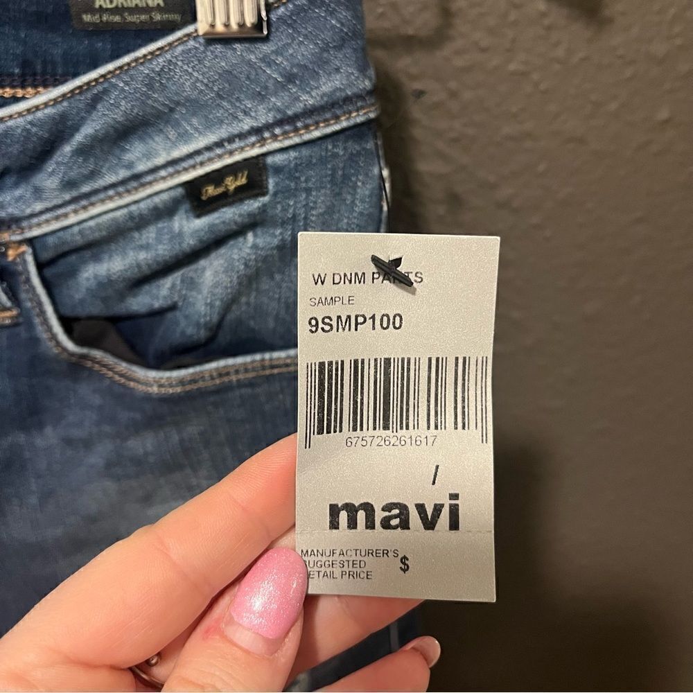 Mavi Gold Adriana Mid-Rise Super Skinny - Picture 8 of 12